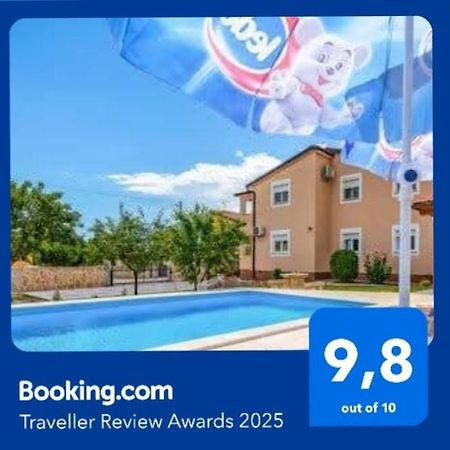 Apartman Blazevic Porec Bagian luar foto