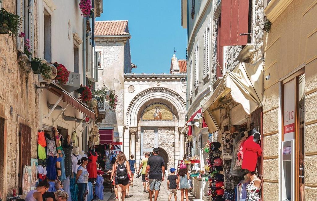 Apartman Blazevic Porec Bagian luar foto