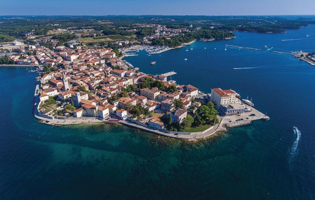 Apartman Blazevic Porec Bagian luar foto